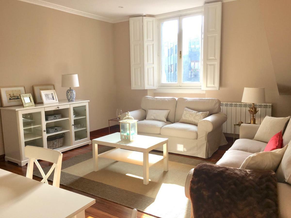 Duplex Soleado, Calle Corrida, Casco Antiguo Apartment Gijon